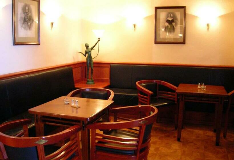 فندق Stadt Kothen