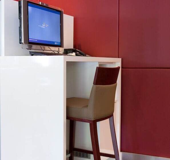 בית מלון כפרי Steigenberger  Dortmund