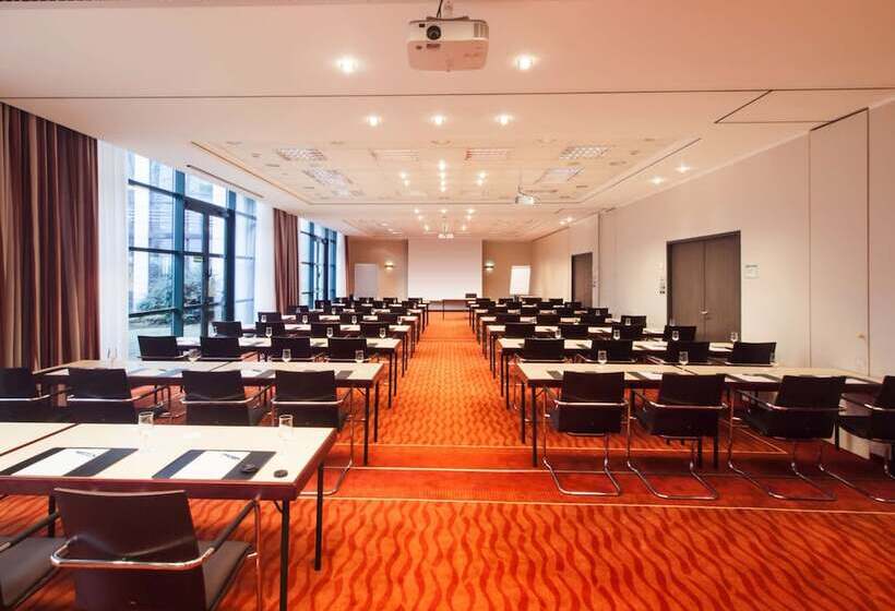 בית מלון כפרי Steigenberger  Dortmund