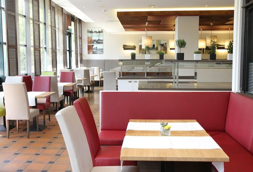 בית מלון כפרי Steigenberger  Dortmund