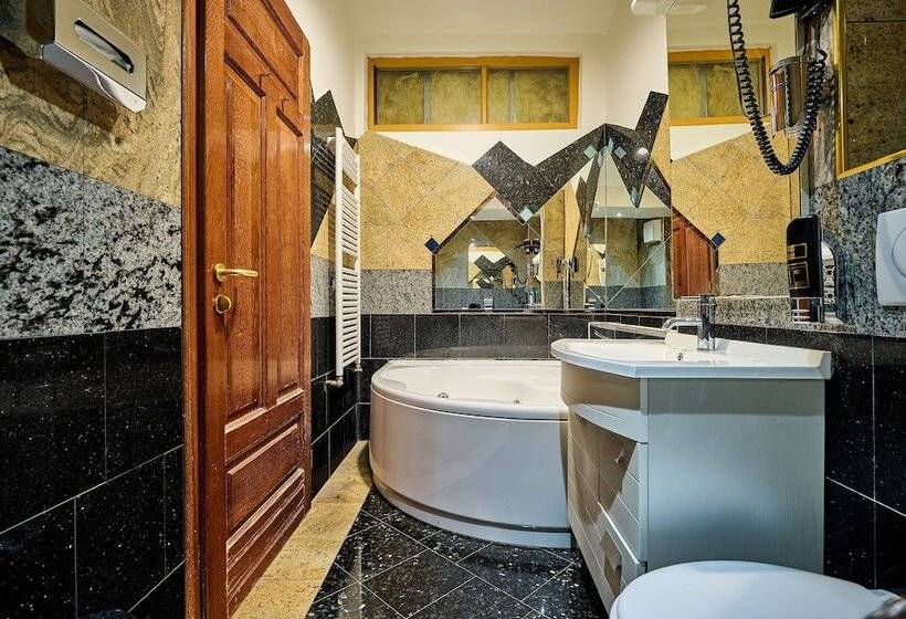 Best Western Hotel Strasser