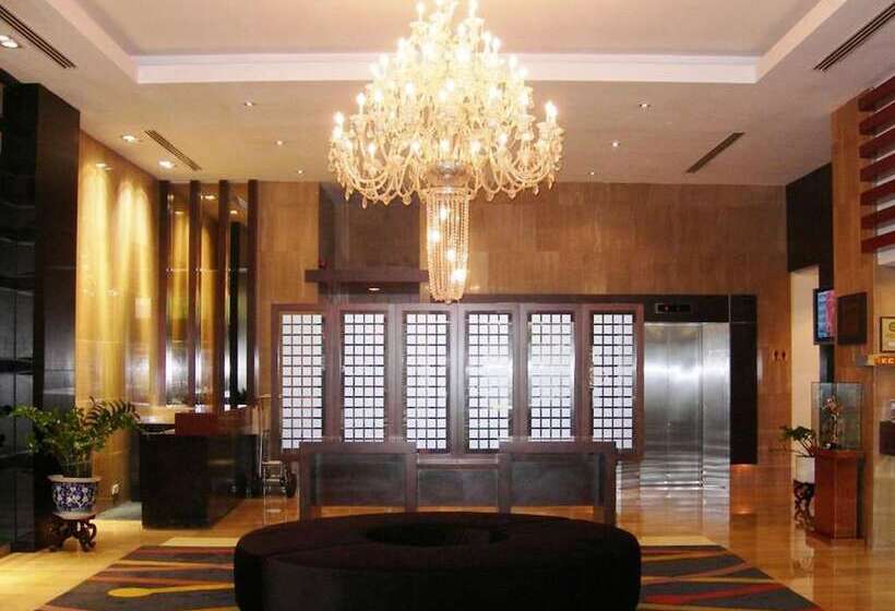 בית מלון כפרי Tanahmas The Sibu