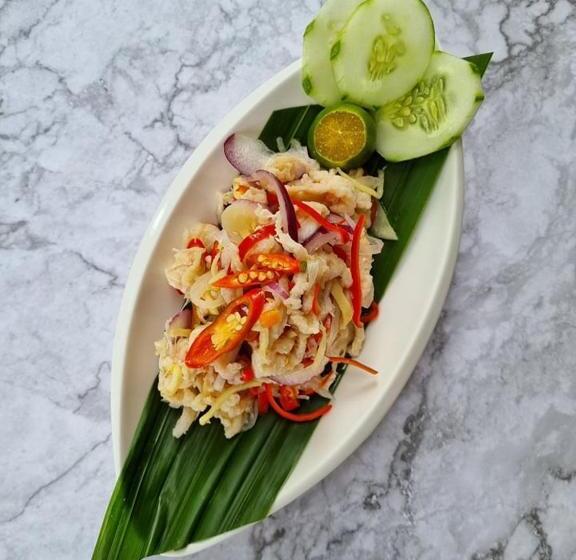 ホテル Telang Usan