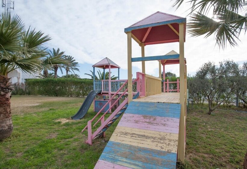 酒店 Thapsus Beach Resort