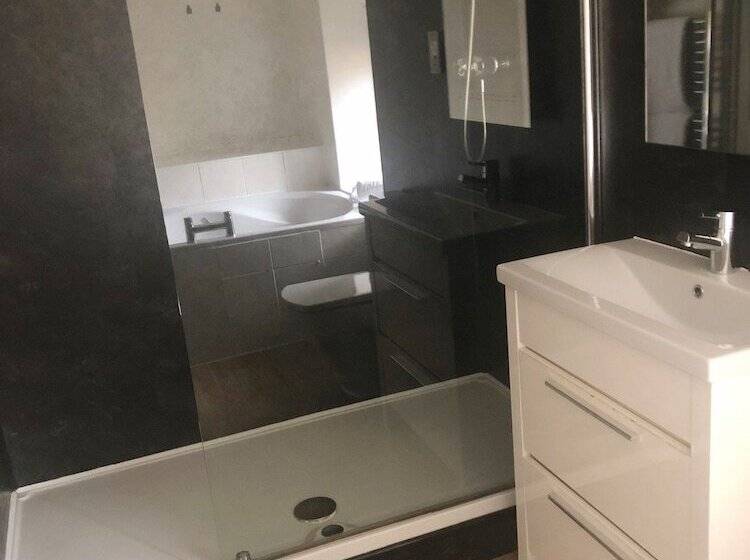 酒店 The Hoops Inn & Country