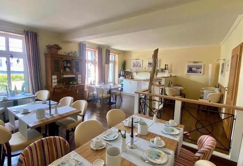 בית מלון כפרי Von Jutrzenka