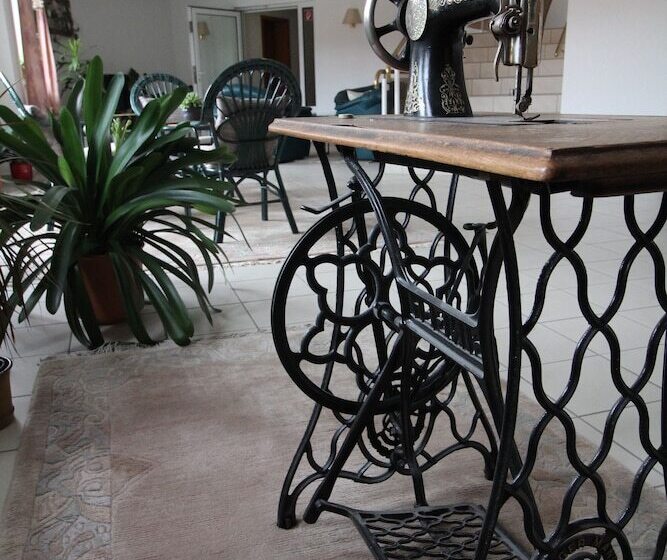 Отель Weisser Schwan