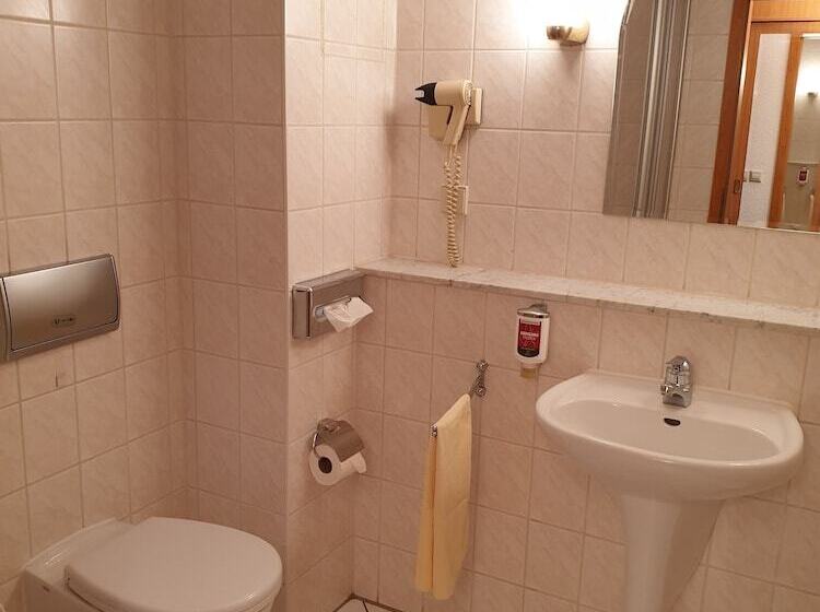 Отель Weisser Schwan