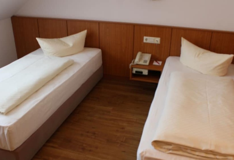 Отель Weisser Schwan