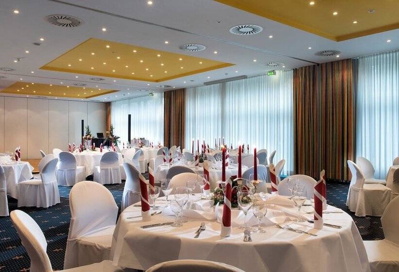 בית מלון כפרי Wyndham Garden Wismar