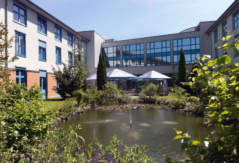 בית מלון כפרי Wyndham Garden Wismar