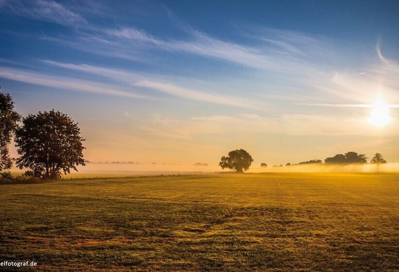 Hotel Zur Post  Ein Rovell