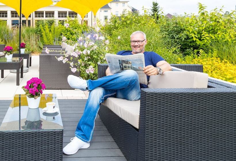 Hotel Zur Post  Ein Rovell