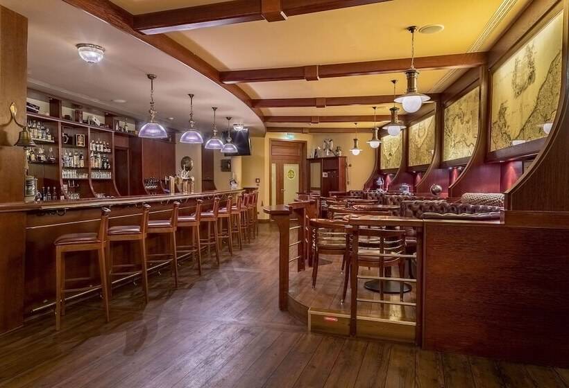 Hotel Zur Post  Ein Rovell