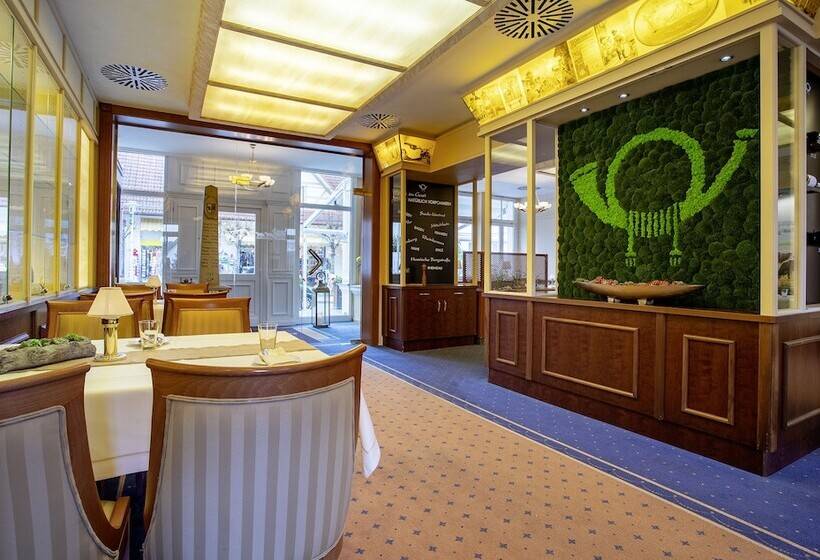 Hotel Zur Post  Ein Rovell