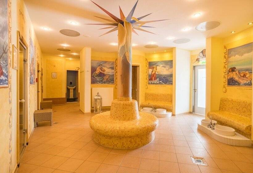 Hotel Zur Post  Ein Rovell