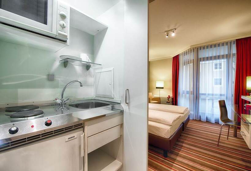 Leonardo Hotel & Residenz Muenchen