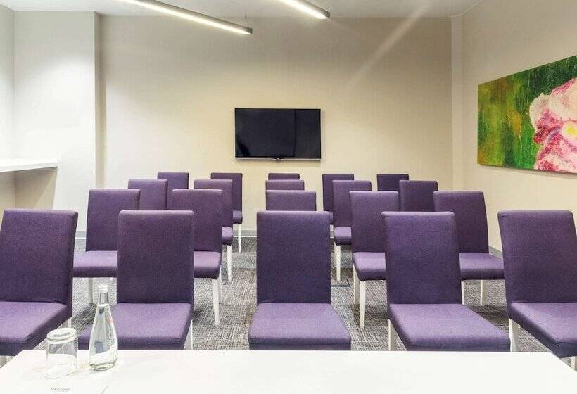 Novotel Moscow Sheremetyevo Airport