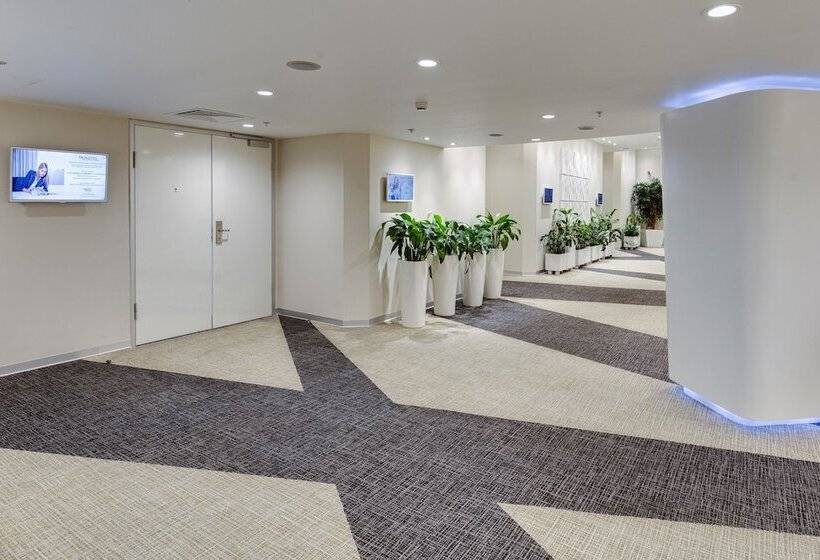 Novotel Moscow Sheremetyevo Airport
