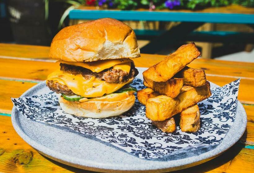 Fitzsimons Hotel Temple Bar