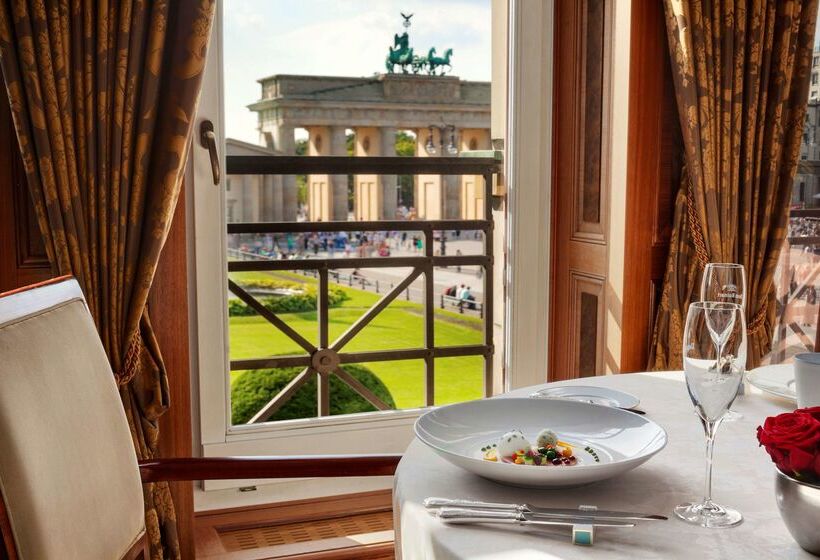 هتل Adlon Kempinski Berlin