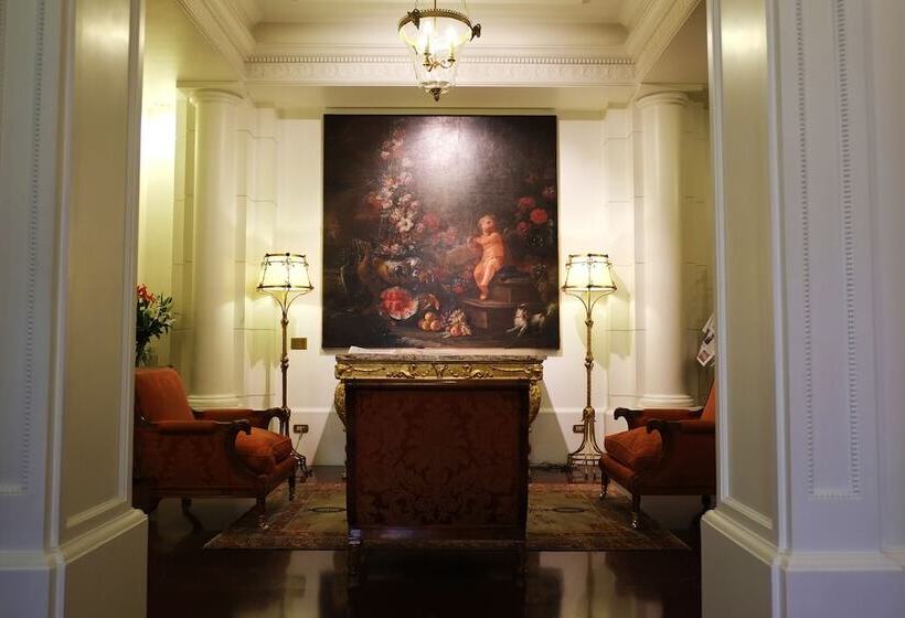 هتل Albani Firenze