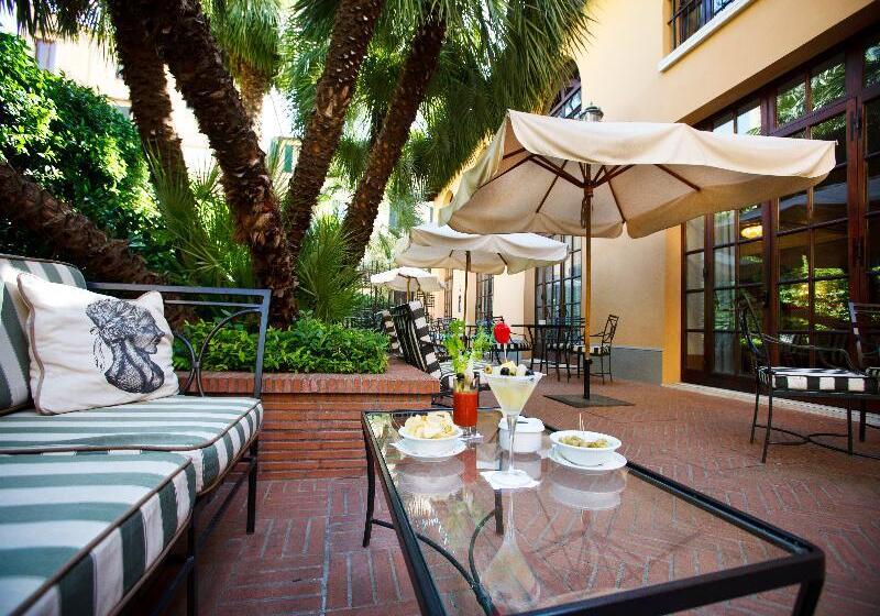 هتل Albani Firenze