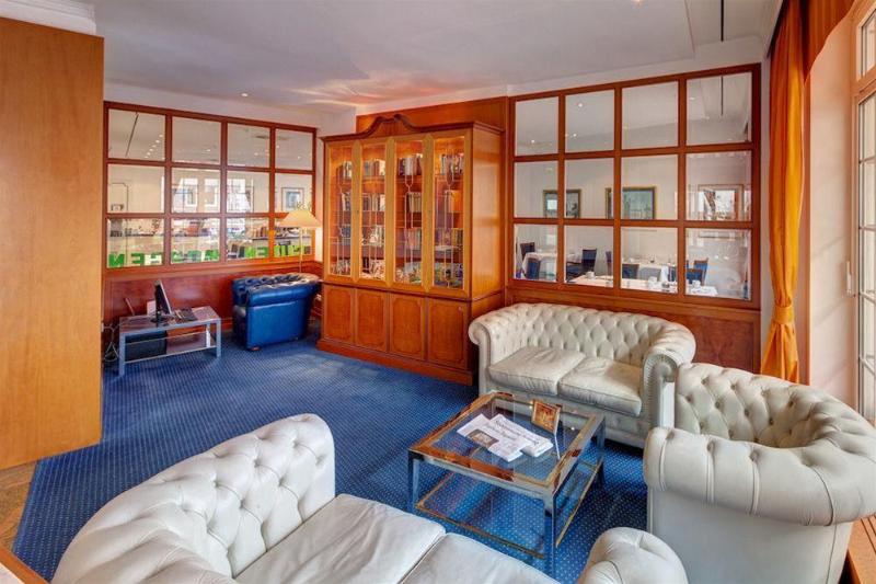 Отель Alexander Am Zoo