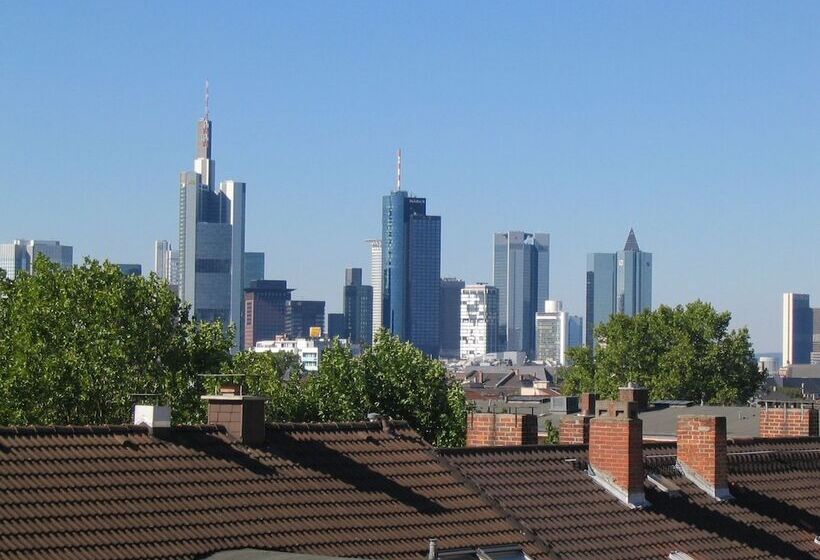 Отель Alexander Am Zoo