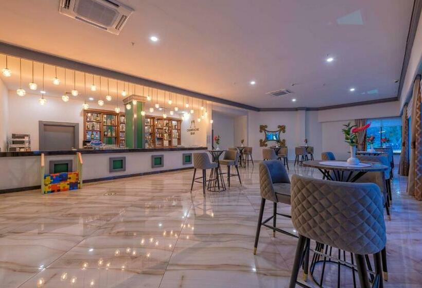 Resort Asteria Collection Side