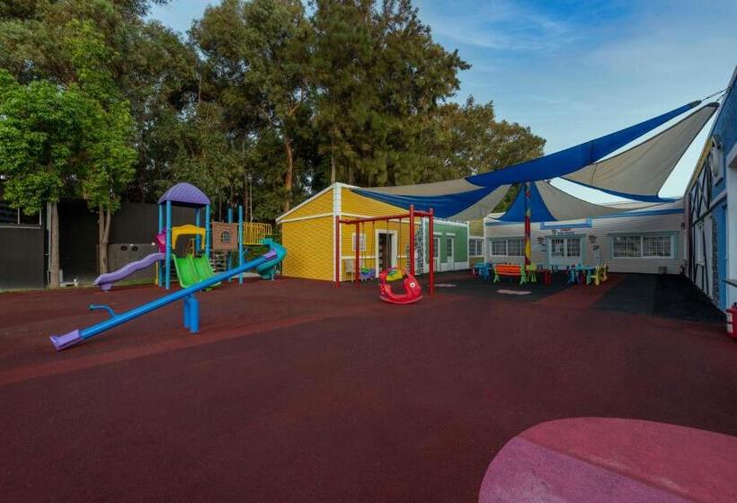 Resort Asteria Collection Side