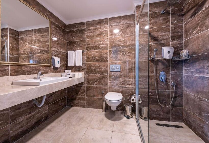 Resort Asteria Collection Side