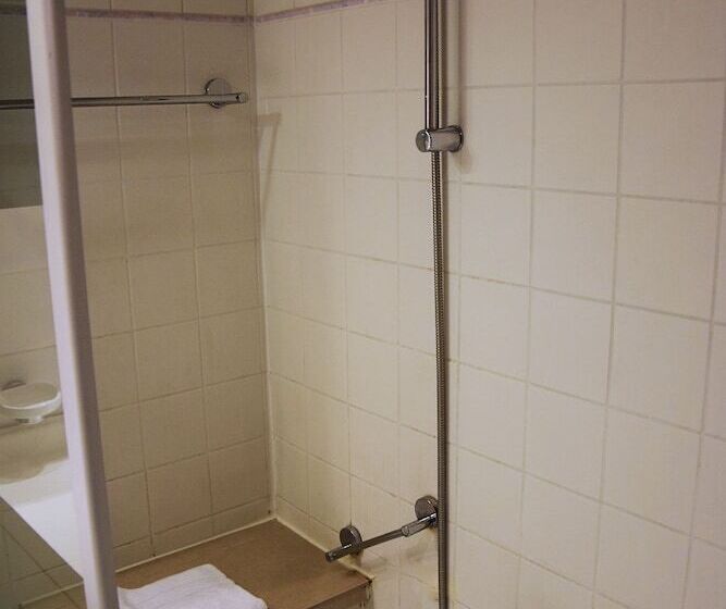 فندق Ambassador Suites Antwerp