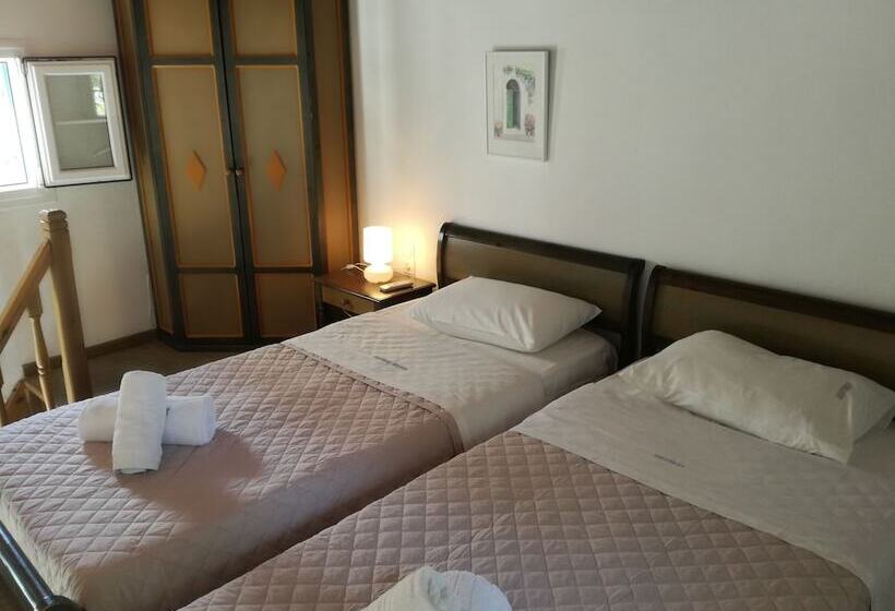 فندق Andromeda Residence