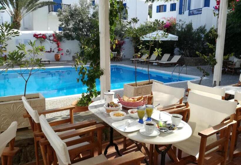 Отель Andromeda Residence