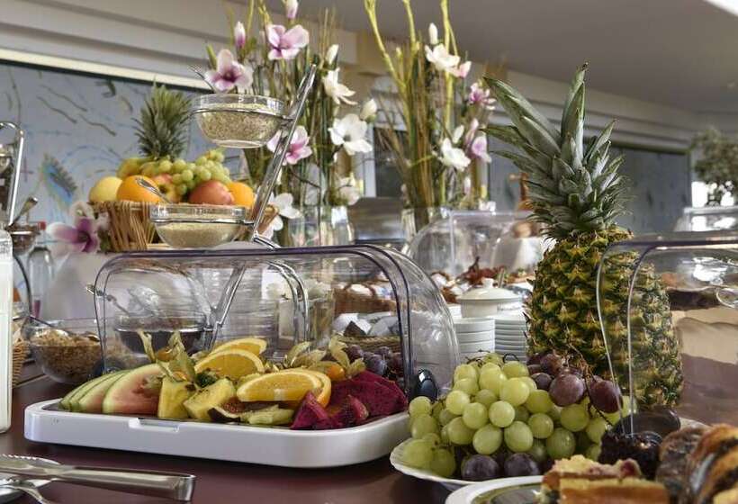 Atrium Hotel Amadeus