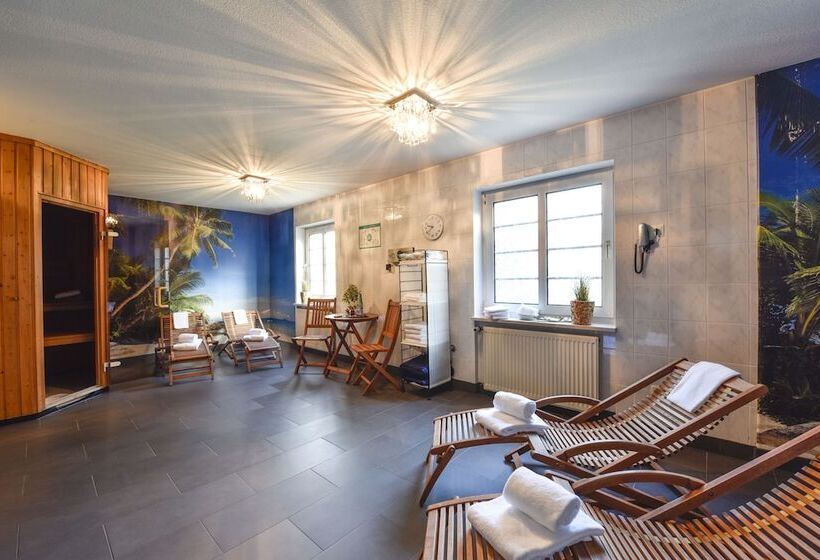 Atrium Hotel Amadeus