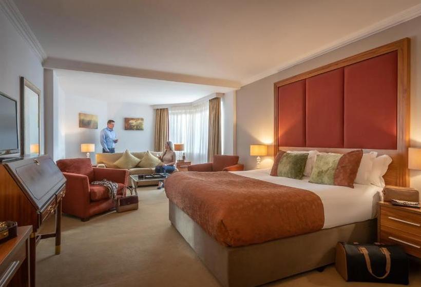 בית מלון כפרי Ballsbridge