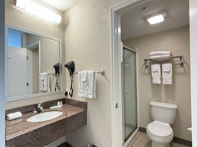 فندق Baymont By Wyndham Lake Park Valdosta I75