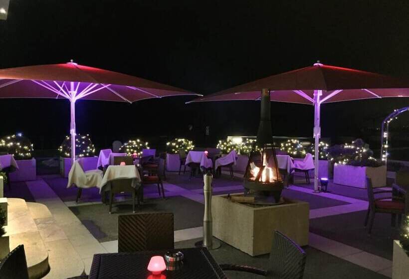 Отель Beau Rivage