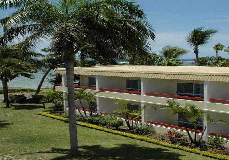 Отель Bedarra Beach Inn