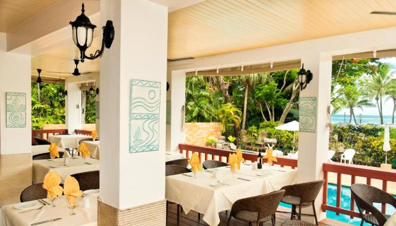 هتل Bedarra Beach Inn