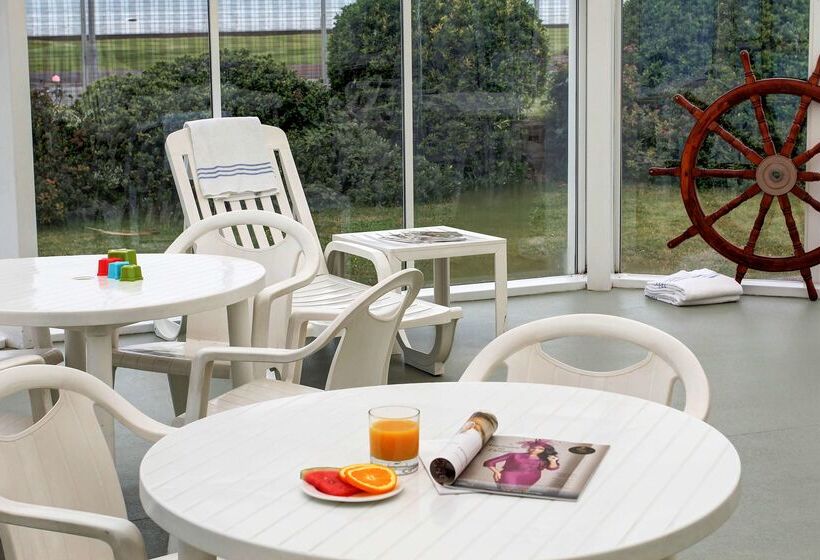 ホテル Best Western Aberavon Beach