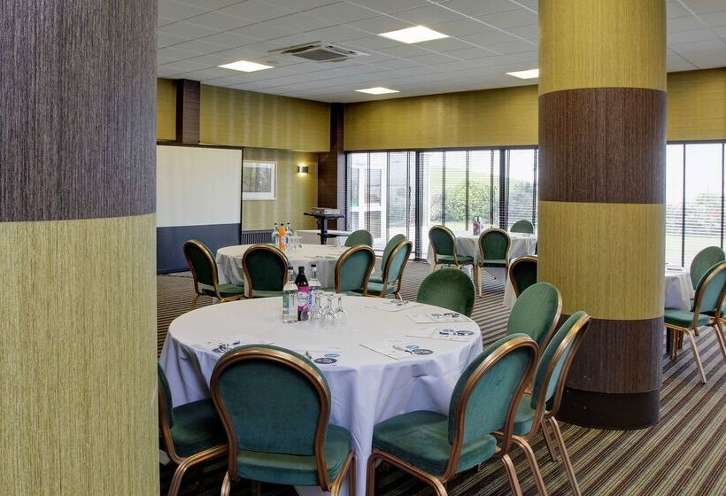 ホテル Best Western Aberavon Beach