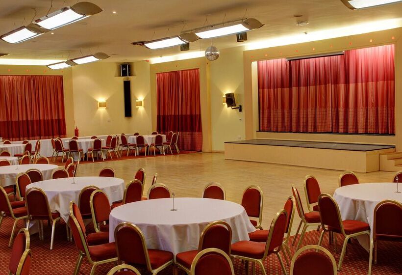 ホテル Best Western Aberavon Beach