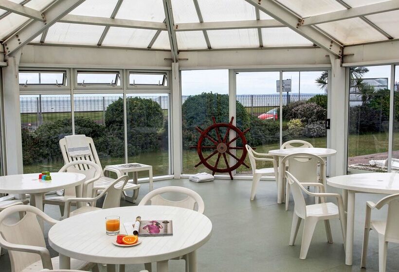 ホテル Best Western Aberavon Beach