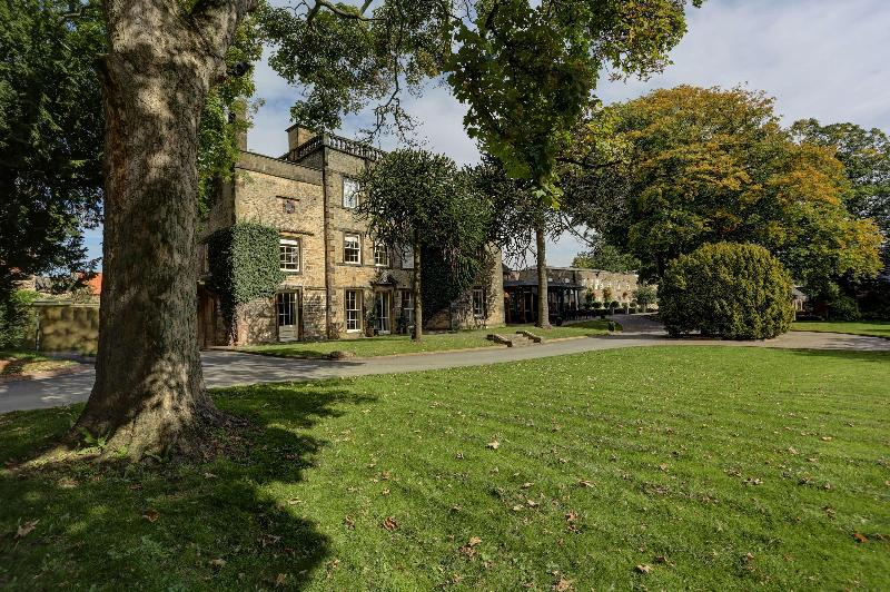 هتل Best Western Plus Sheffield Mosborough Hall