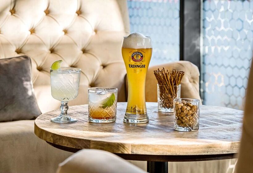 Отель Best Western Royal Holstebro