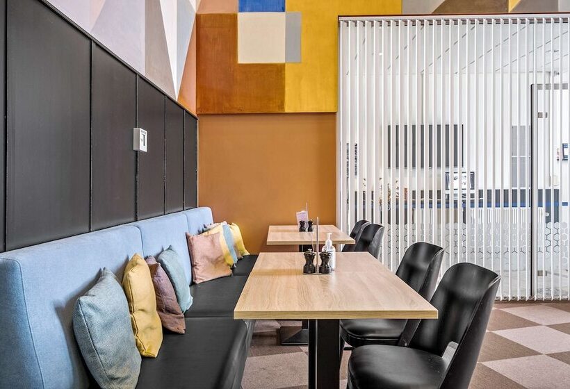 Отель Best Western Royal Holstebro