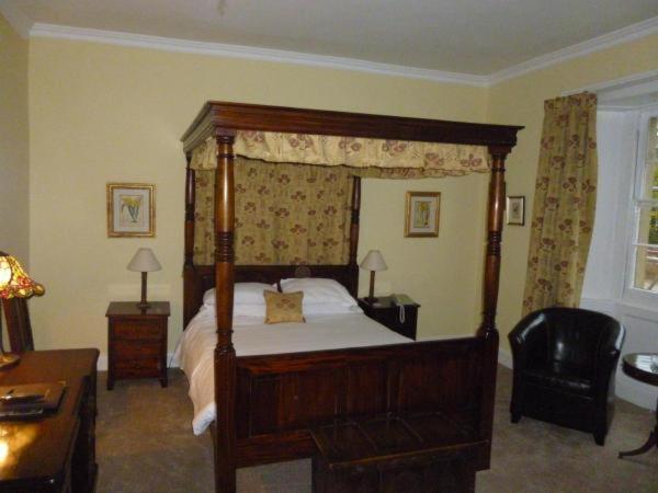 فندق Bowlish House